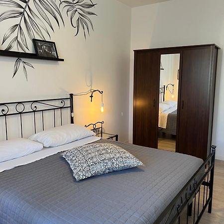 Eufonia Vinyl Friendly Apartment Rome Buitenkant foto
