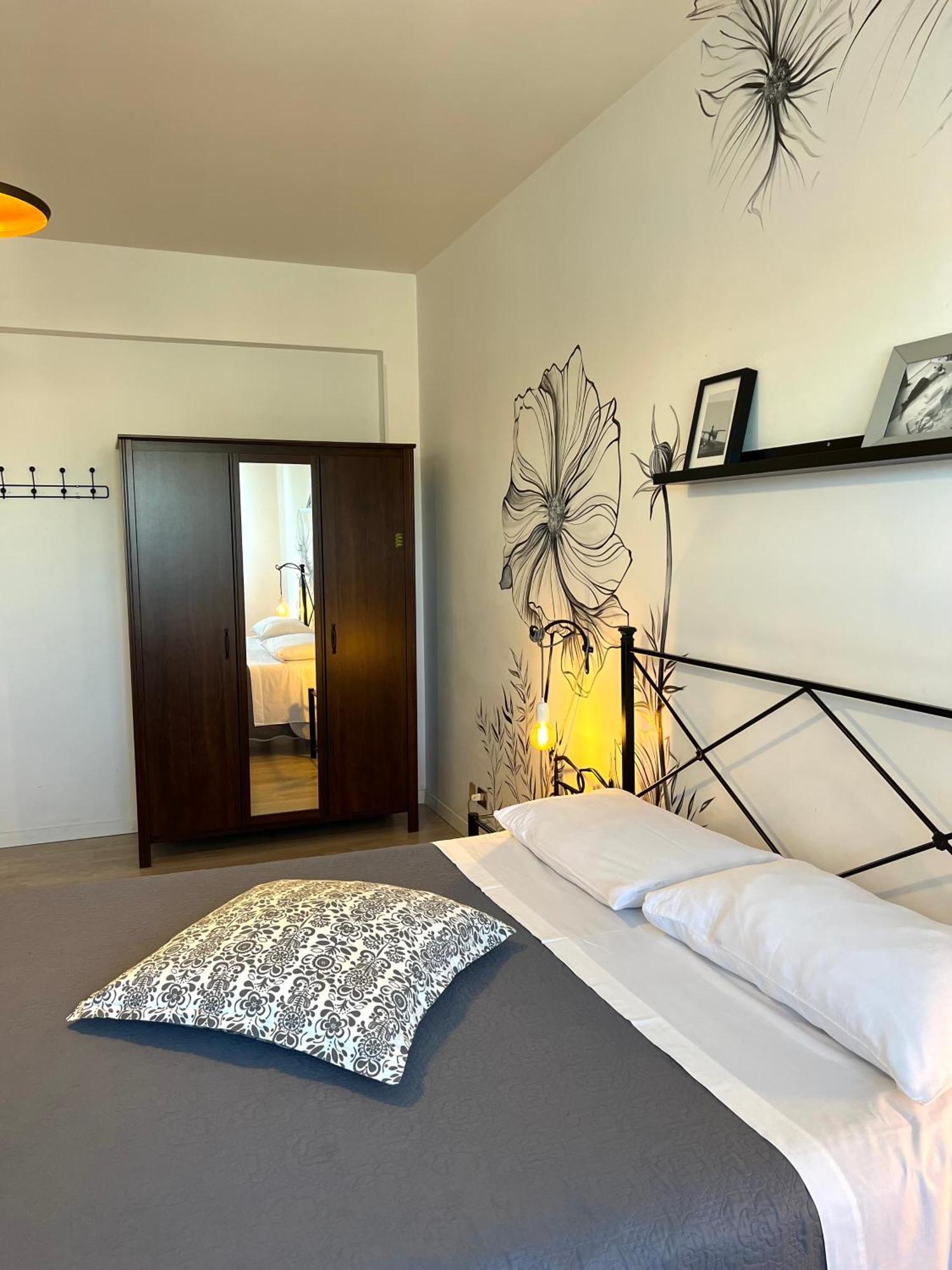 Eufonia Vinyl Friendly Apartment Rome Buitenkant foto